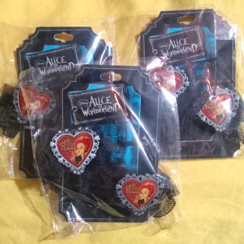 NWT (3 Sets)Sealed DISNEY Alice In Wonderland Black Tulle Bow Bobbie Pins
